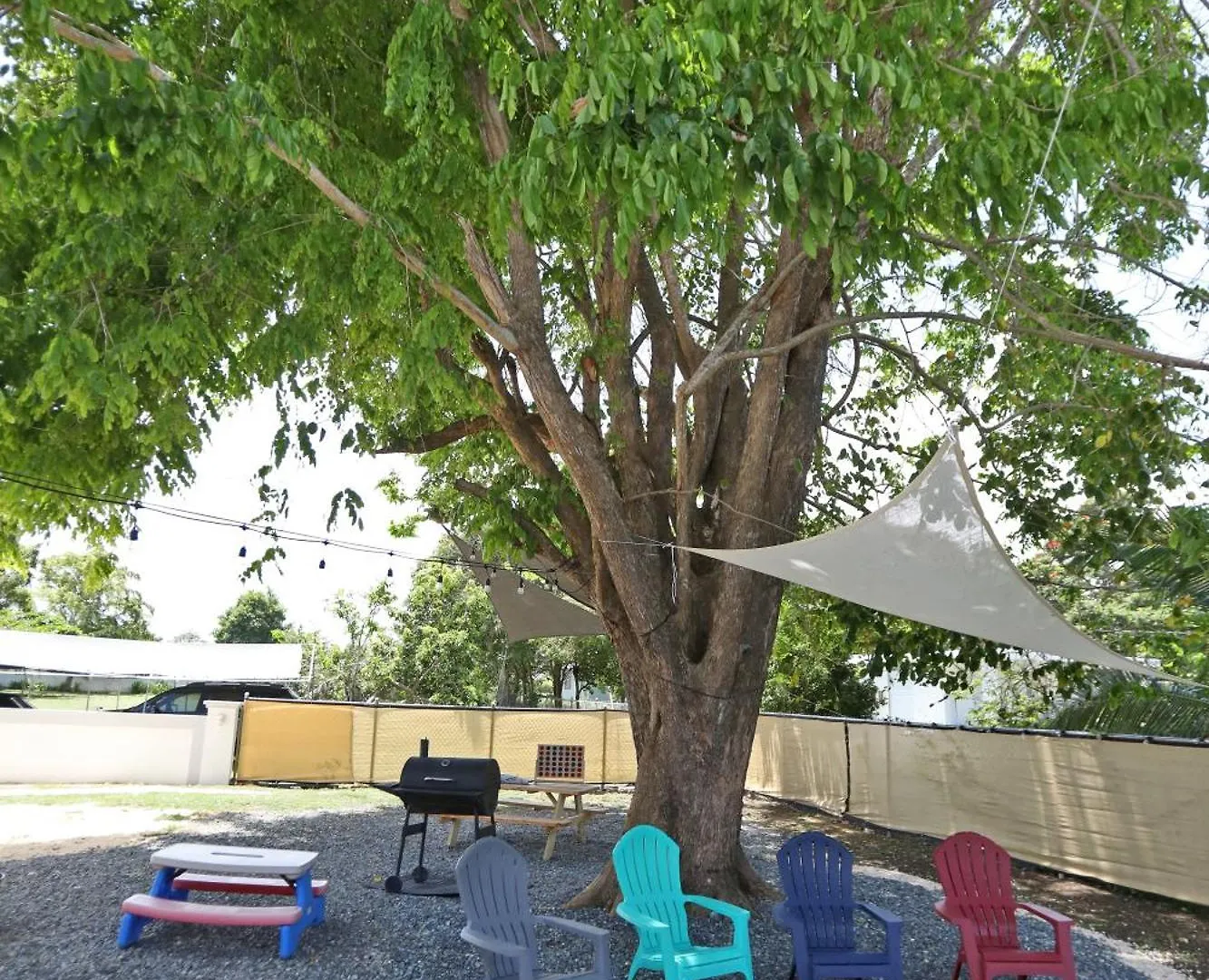 بيت للعطل Casa Lula Beach Retreat - Fenced Backyard أريسيبو بورتوريكو